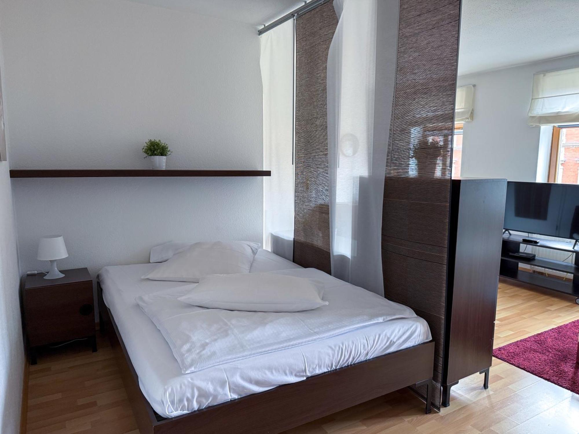 Alexxanders Apartments & Studios شيمنيتز الغرفة الصورة